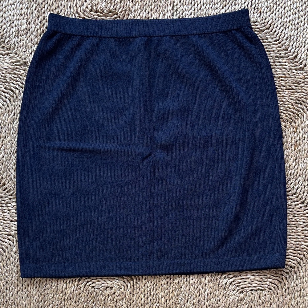 St. John Classic Navy Blue Pencil Skirt